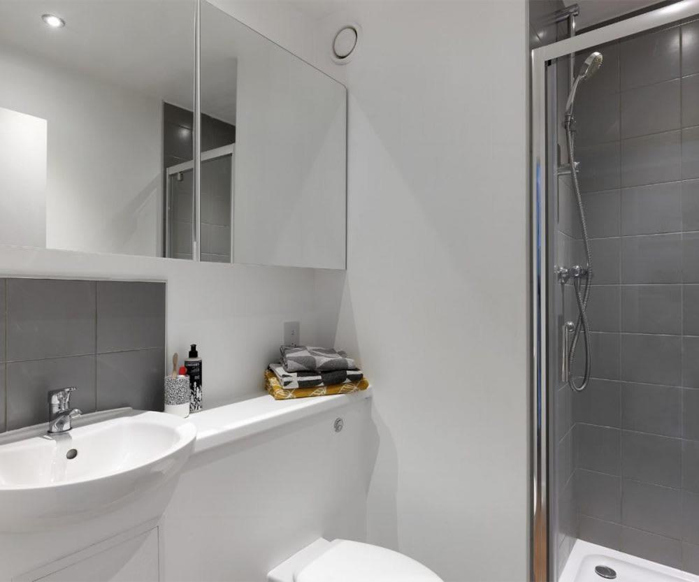 Zeni Ensuite, In Liverpool Eksteriør bilde